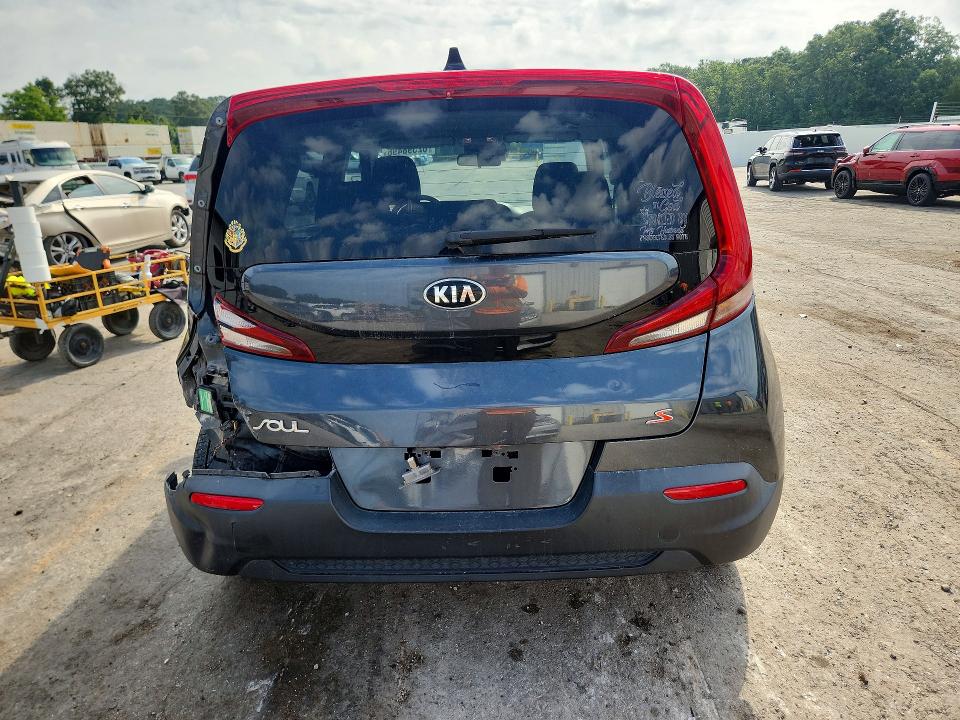 2021 Kia Soul მანქანა იყიდება აუქციონზე, vin: KNDJ23AU5M7773741, აუქციონის ნომერი: 62598496