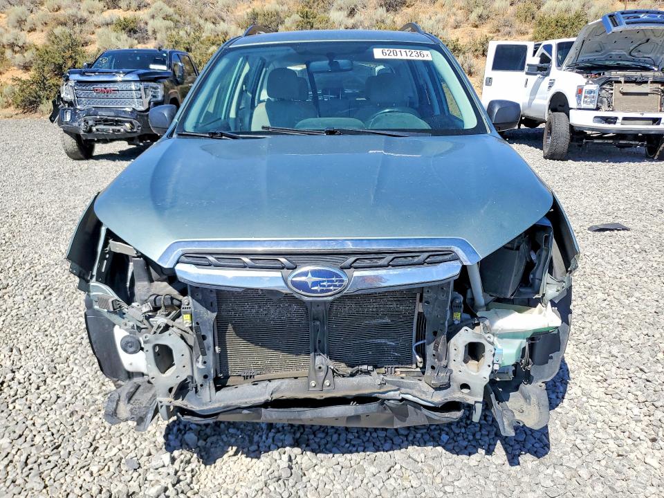 62011236 :رقم المزاد ، JF2SJABC0JH616790 vin ، 2018 Subaru Forester مزاد بيع