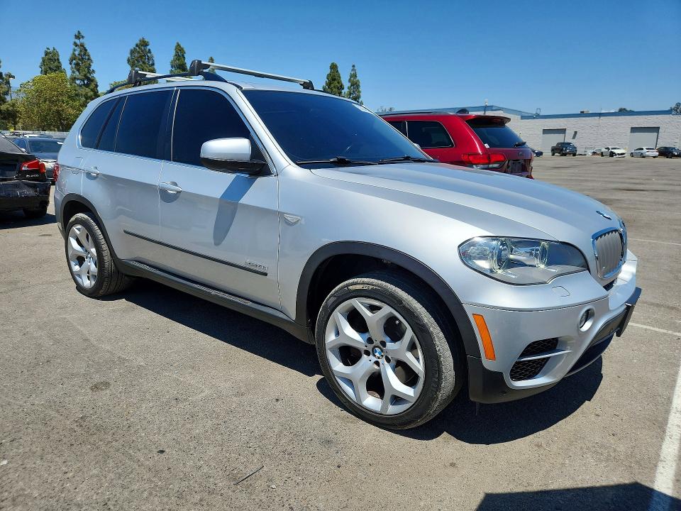 62354876 :رقم المزاد ، 5UXZV8C52D0C14865 vin ، 2013 Bmw X5 مزاد بيع