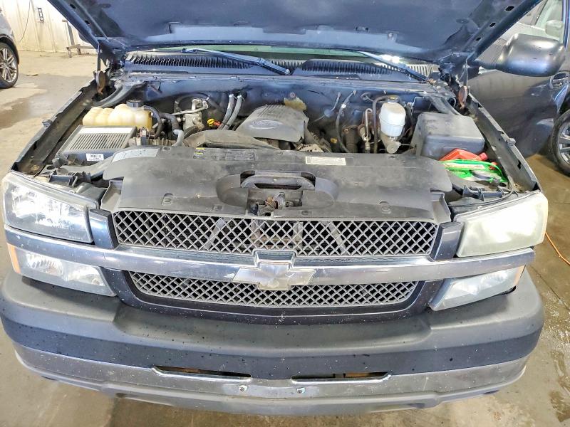 2004 Chevrolet Silverado მანქანა იყიდება აუქციონზე, vin: 1GCJK39U14E247008, აუქციონის ნომერი: 60691606