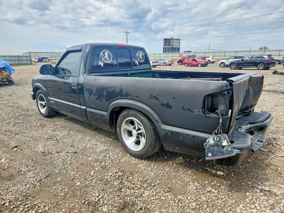 61909746 :رقم المزاد ، 1GCCS14H438123321 vin ، 2003 Chevrolet S Truck مزاد بيع