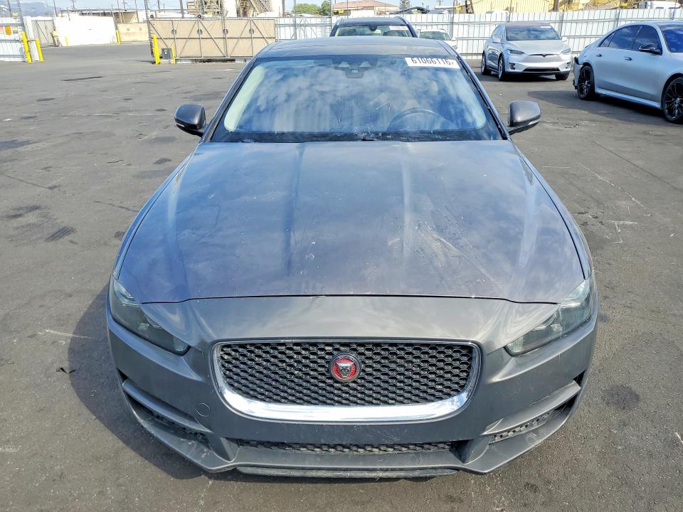 Aukcja sprzedaży 2017 Jaguar Xe, vin: SAJAE4BN7HA951311, numer aukcji: 61066116