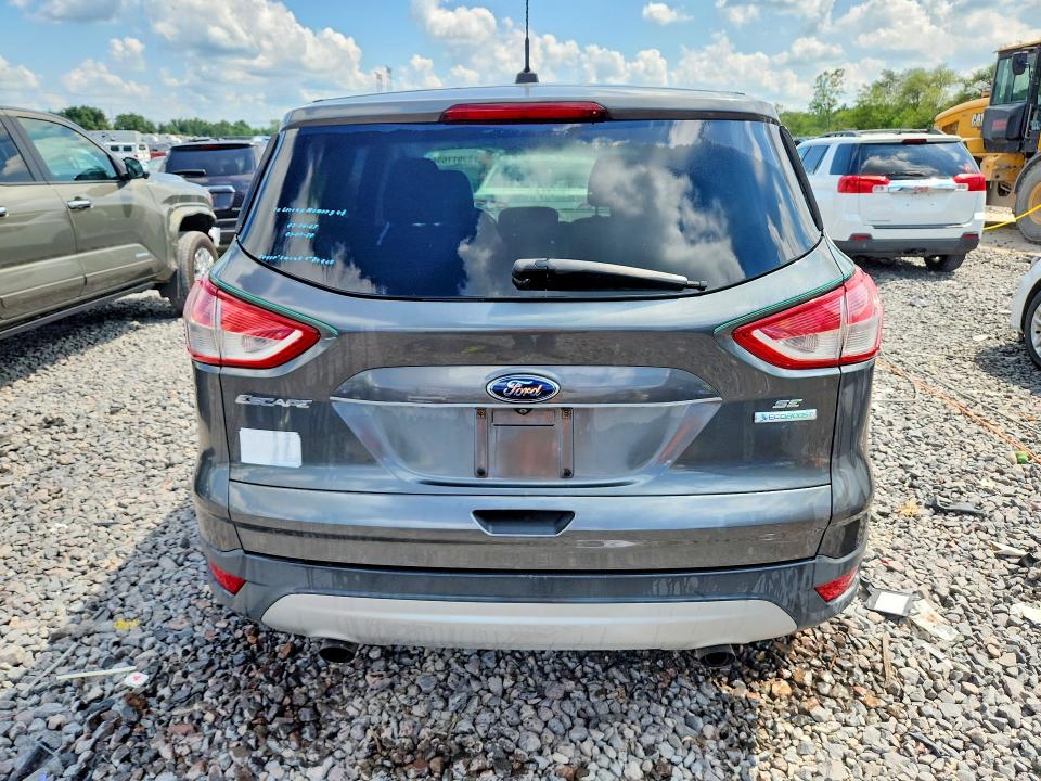 59911696 :رقم المزاد ، 1FMCU0GX0GUB21002 vin ، 2016 Ford Escape مزاد بيع