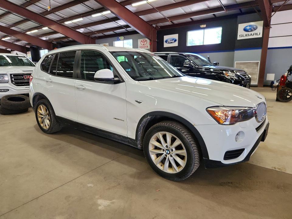 59601846 :رقم المزاد ، 5UXWY3C57F0E95559 vin ، 2015 Bmw X3 مزاد بيع