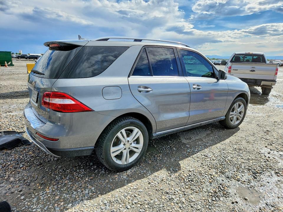 2014 Mercedes-benz Ml მანქანა იყიდება აუქციონზე, vin: 4JGDA5HB3EA389893, აუქციონის ნომერი: 60034146