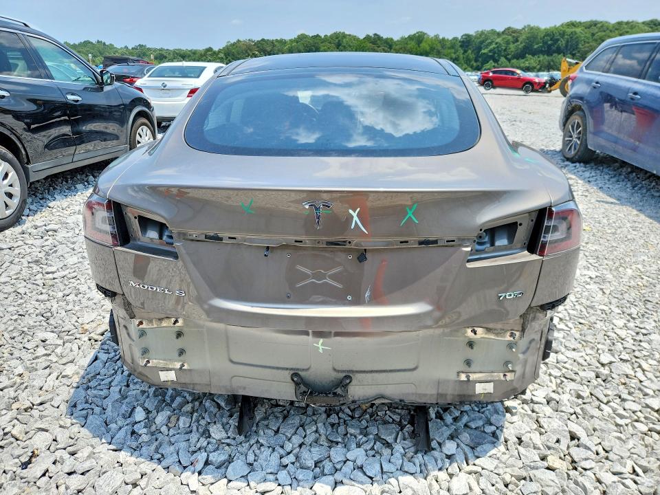 62959826 :رقم المزاد ، 5YJSA1S27FF091854 vin ، 2015 Tesla Model S مزاد بيع