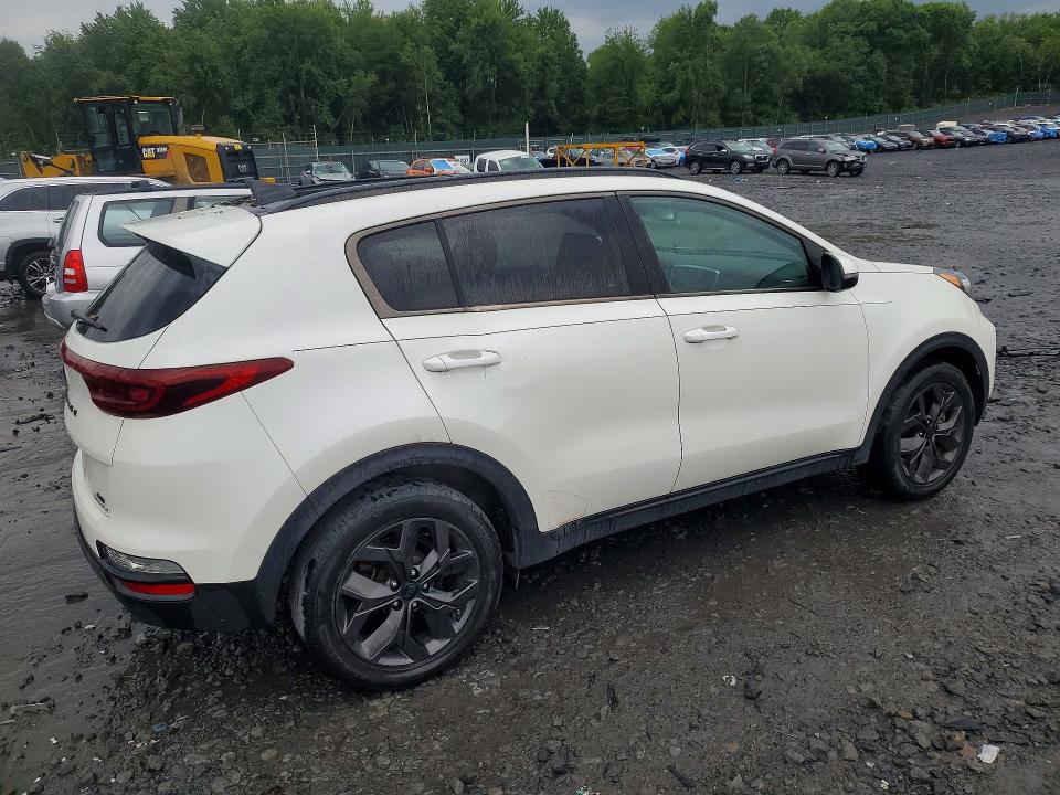 2022 Kia Sportage მანქანა იყიდება აუქციონზე, vin: KNDP6CAC3N7951539, აუქციონის ნომერი: 62429006