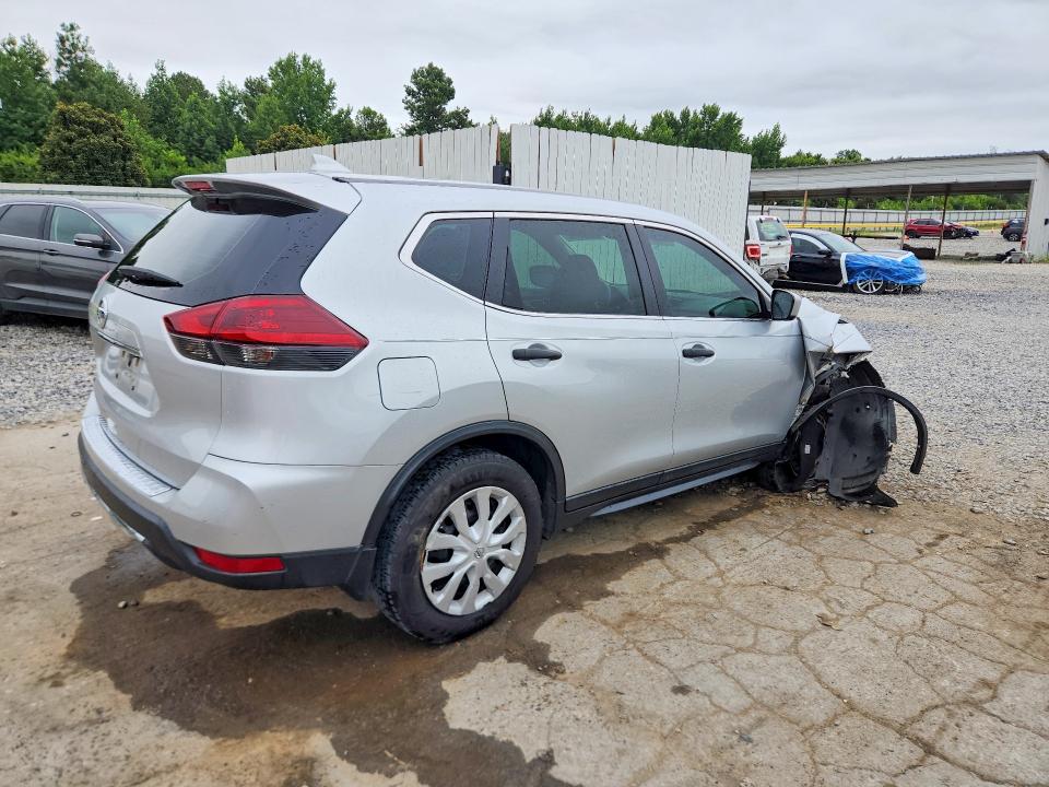 2018 Nissan Rogue მანქანა იყიდება აუქციონზე, vin: 5N1AT2MT9JC765859, აუქციონის ნომერი: 60684406