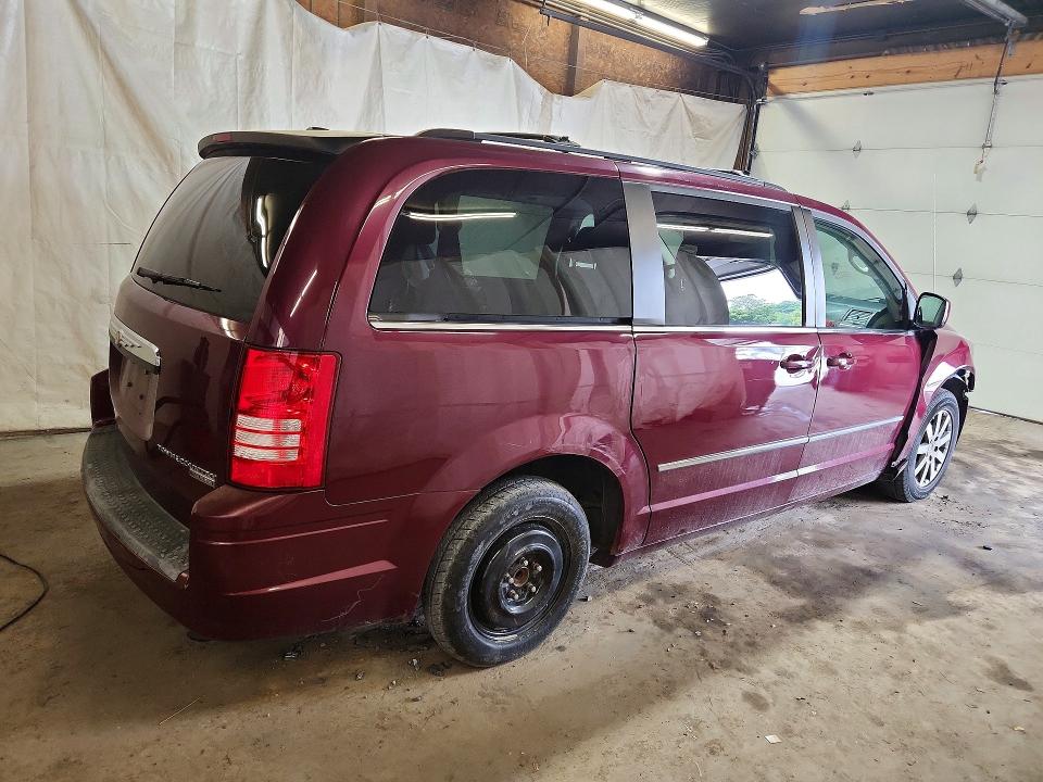 61477006 :رقم المزاد ، 2A8HR54199R647260 vin ، 2009 Chrysler Town & Country مزاد بيع