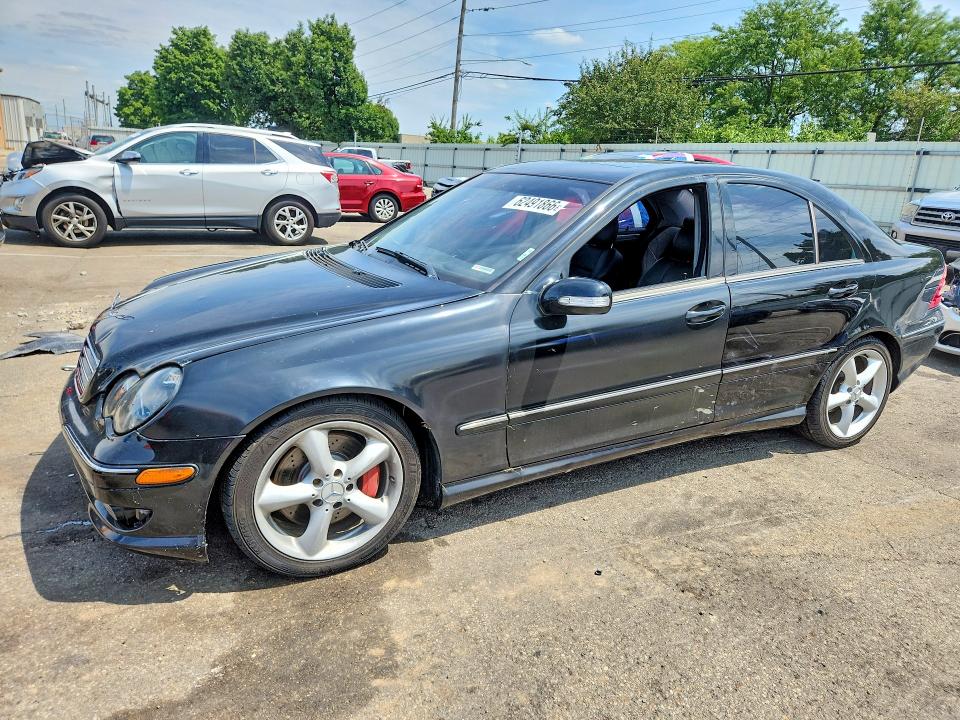 2005 Mercedes-benz C მანქანა იყიდება აუქციონზე, vin: WDBRF40J85F664085, აუქციონის ნომერი: 62491866