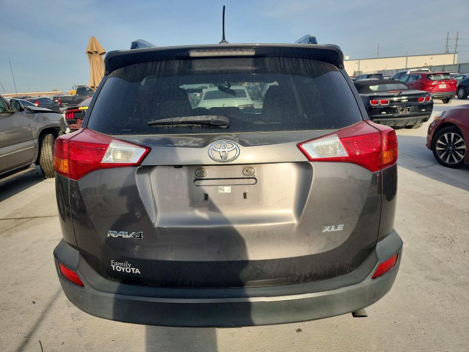 63024606 :رقم المزاد ، JTMWFREV3FJ059922 vin ، 2015 Toyota Rav4 مزاد بيع