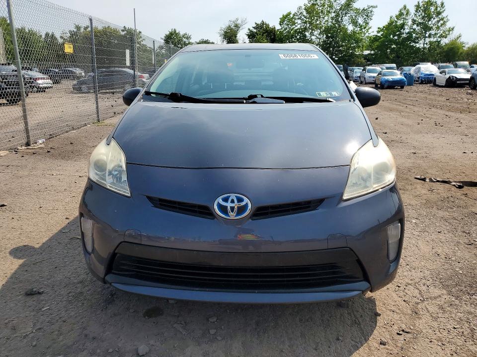 60681066 :رقم المزاد ، JTDKN3DU7D5699211 vin ، 2013 Toyota Prius مزاد بيع