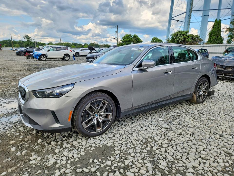 62945836 :رقم المزاد ، WBY33HG09TCW46860 vin ، 2026 Bmw I5 مزاد بيع