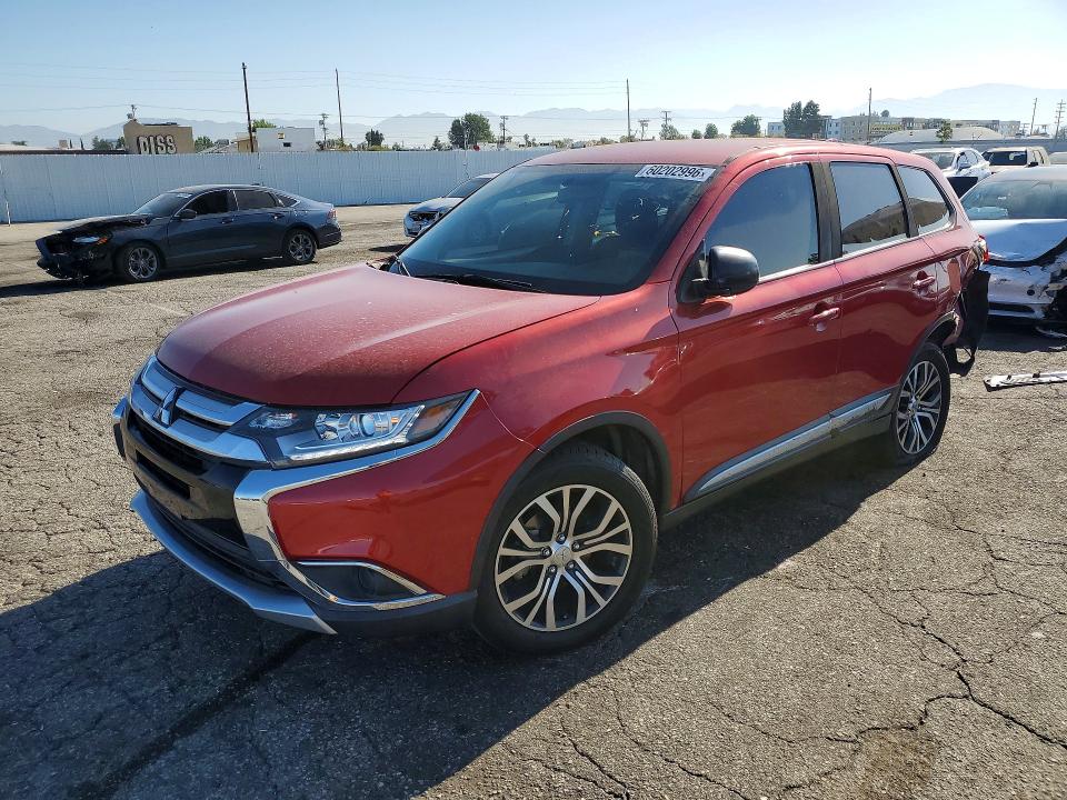 60202996 :رقم المزاد ، JA4AD2A32JZ054419 vin ، 2018 Mitsubishi Outlander مزاد بيع