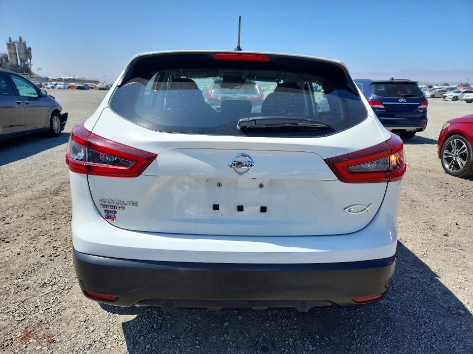 60595806 :رقم المزاد ، JN1BJ1AV2MW313997 vin ، 2021 Nissan Rogue Sport مزاد بيع