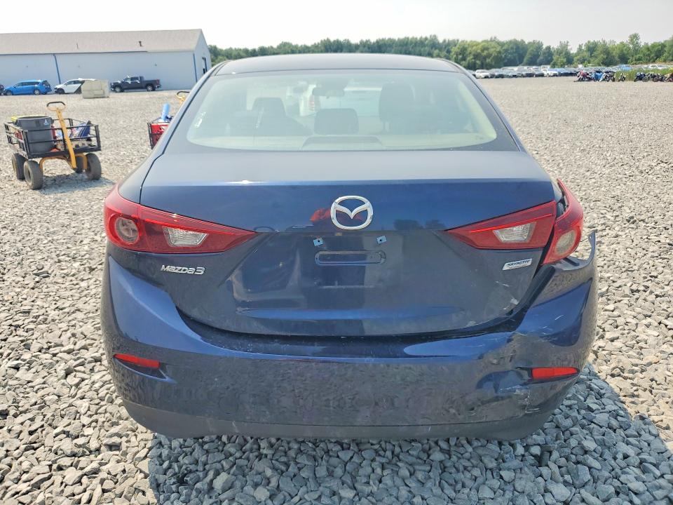 Продаж на аукціоні авто 2018 Mazda 3, vin: 3MZBN1U71JM211274, номер лоту: 61103686