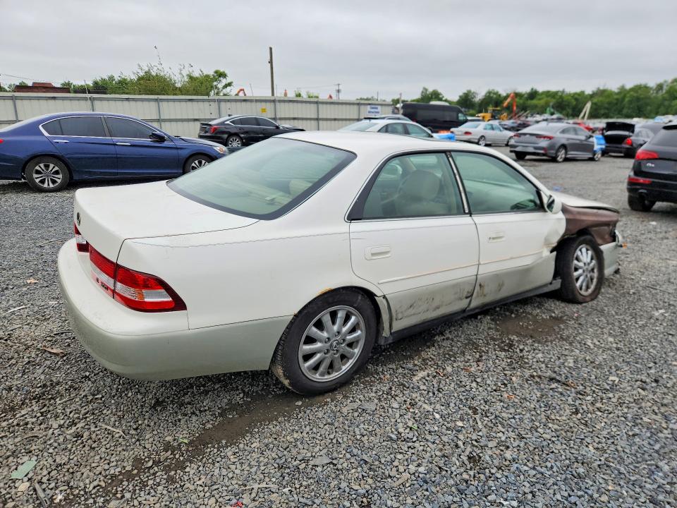 2001 Lexus Es მანქანა იყიდება აუქციონზე, vin: JT8BF28G810321658, აუქციონის ნომერი: 59840926