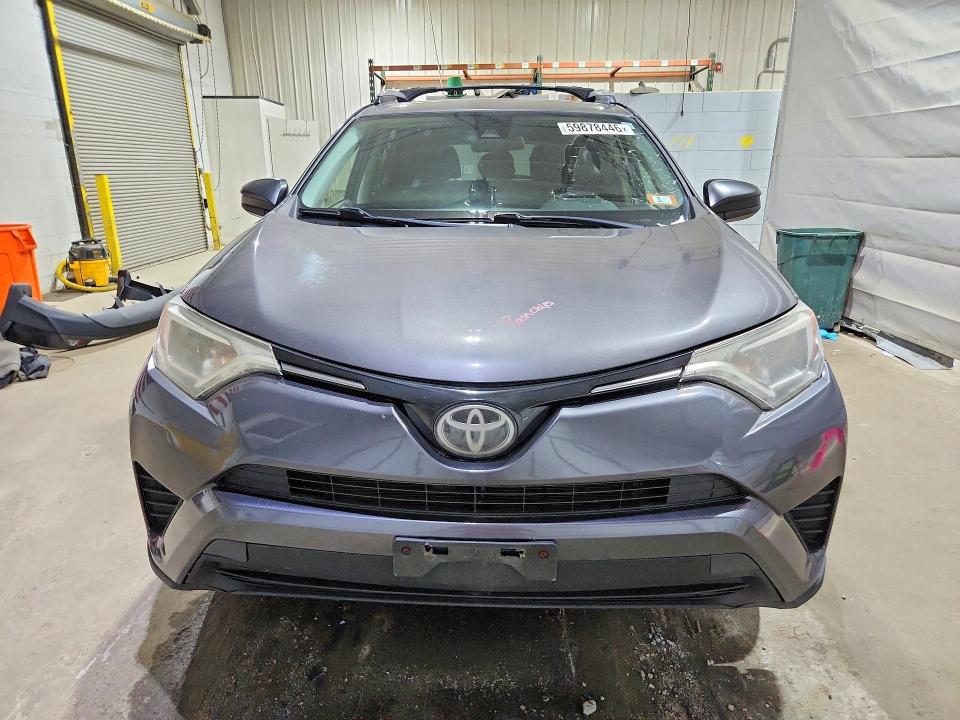 2017 Toyota Rav4 მანქანა იყიდება აუქციონზე, vin: JTMBFREV1HJ115485, აუქციონის ნომერი: 59878446