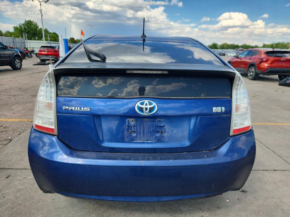 63111046 :رقم المزاد ، JTDKN3DU1B5311807 vin ، 2011 Toyota Prius مزاد بيع