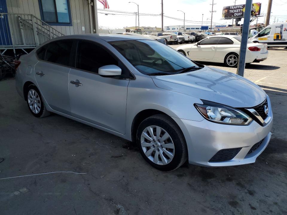 Продаж на аукціоні авто 2017 Nissan Sentra, vin: 3N1AB7AP3HL683350, номер лоту: 61403516