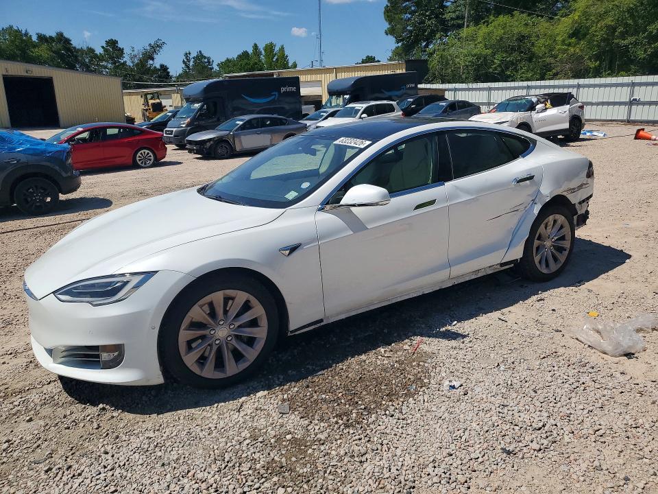 Aukcja sprzedaży 2018 Tesla Model S, vin: 5YJSA1E24JF252407, numer aukcji: 63232426