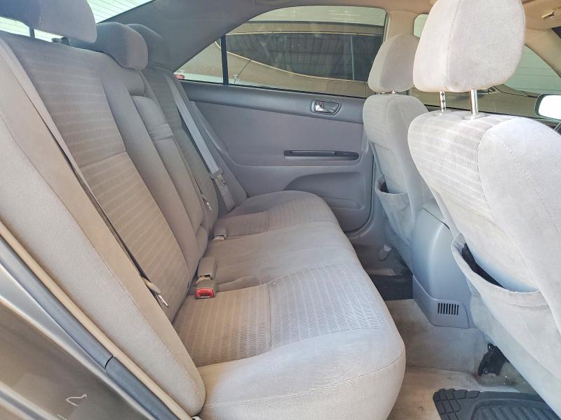 60507946 :رقم المزاد ، 4T1BF32K85U611395 vin ، 2005 Toyota Camry مزاد بيع