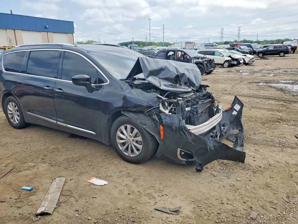 Aukcja sprzedaży 2019 Chrysler Pacifica, vin: 2C4RC1BG5KR526180, numer aukcji: 60446426
