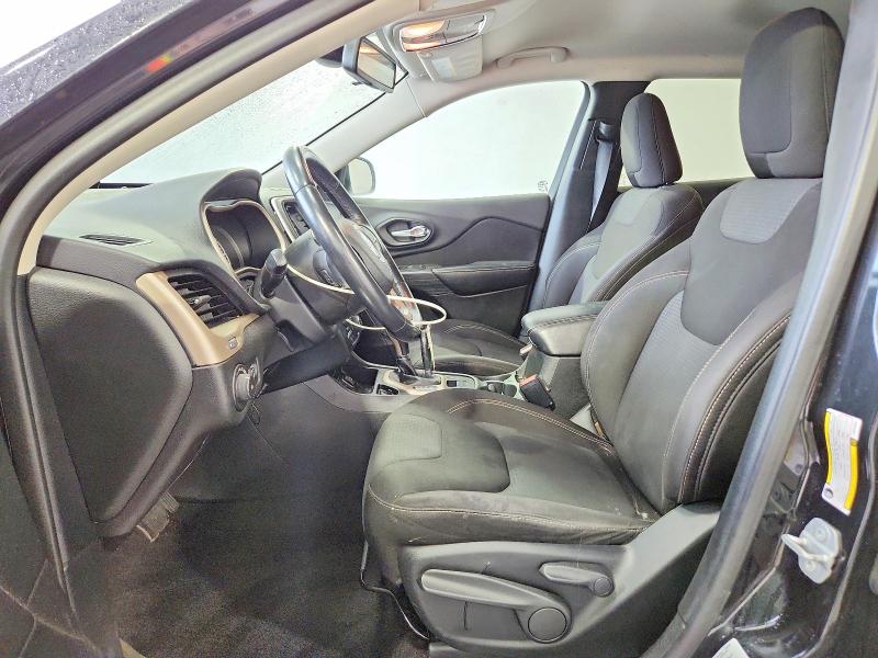 Продаж на аукціоні авто 2015 Jeep Cherokee, vin: 1C4PJLCB7FW742556, номер лоту: 62318916