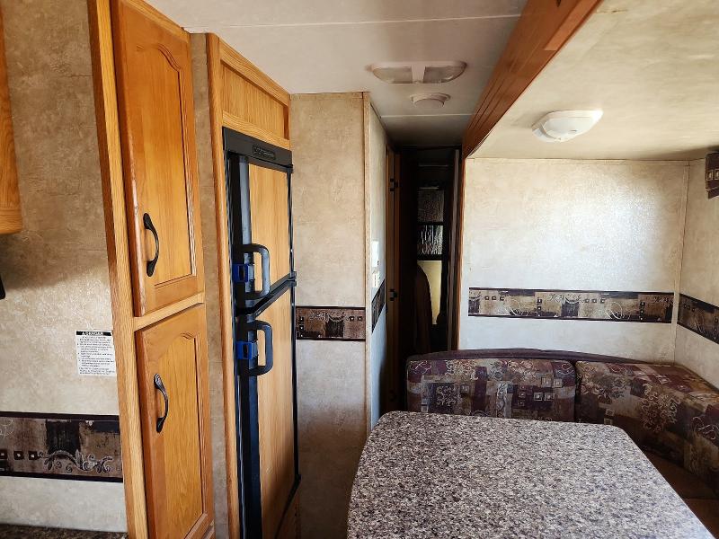 62059726 :رقم المزاد ، 4YDT31B28AC530089 vin ، 2010 Keystone Rv Sprinter مزاد بيع