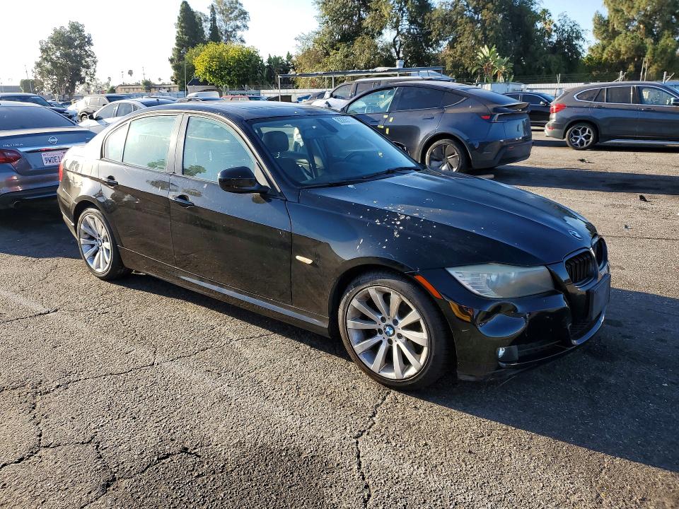 2011 Bmw 328 მანქანა იყიდება აუქციონზე, vin: WBAPH5G56BNM76889, აუქციონის ნომერი: 62265176