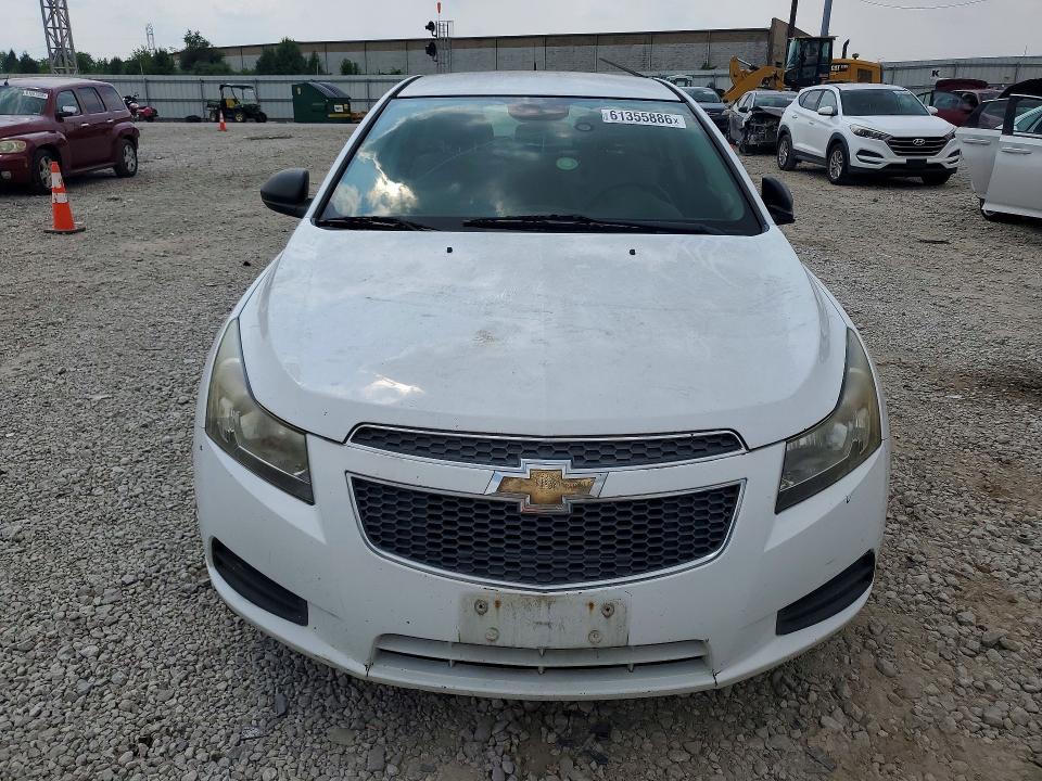 61355886 :رقم المزاد ، 1G1PA5SH2D7319904 vin ، 2013 Chevrolet Cruze مزاد بيع