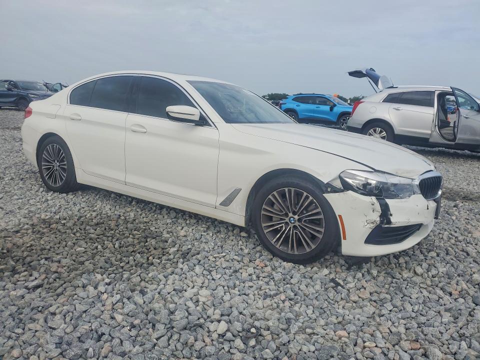 60876996 :رقم المزاد ، WBAJA7C59KWW47639 vin ، 2019 Bmw 530 مزاد بيع