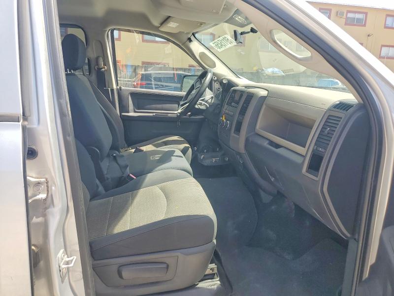 60115456 :رقم المزاد ، 1D3HB13TX9J528314 vin ، 2009 Dodge Ram 1500 مزاد بيع