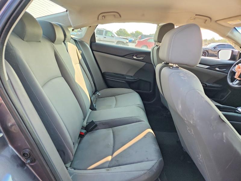 63006496 :رقم المزاد ، 19XFC2F51JE027653 vin ، 2018 Honda Civic مزاد بيع