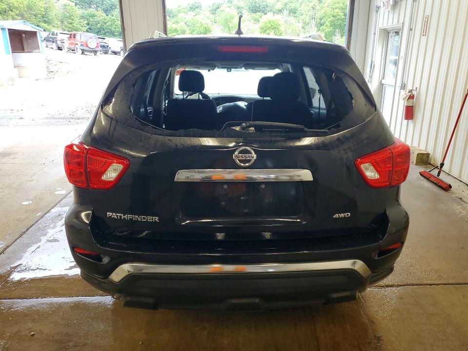 Продаж на аукціоні авто 2018 Nissan Pathfinder, vin: 5N1DR2MM2JC635720, номер лоту: 62039316