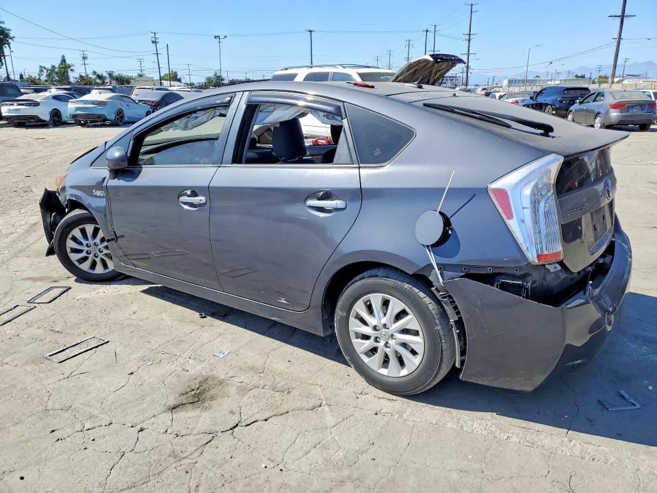 Продаж на аукціоні авто 2013 Toyota Prius Plug-in Hybrid, vin: JTDKN3DP5D3032353, номер лоту: 62120496