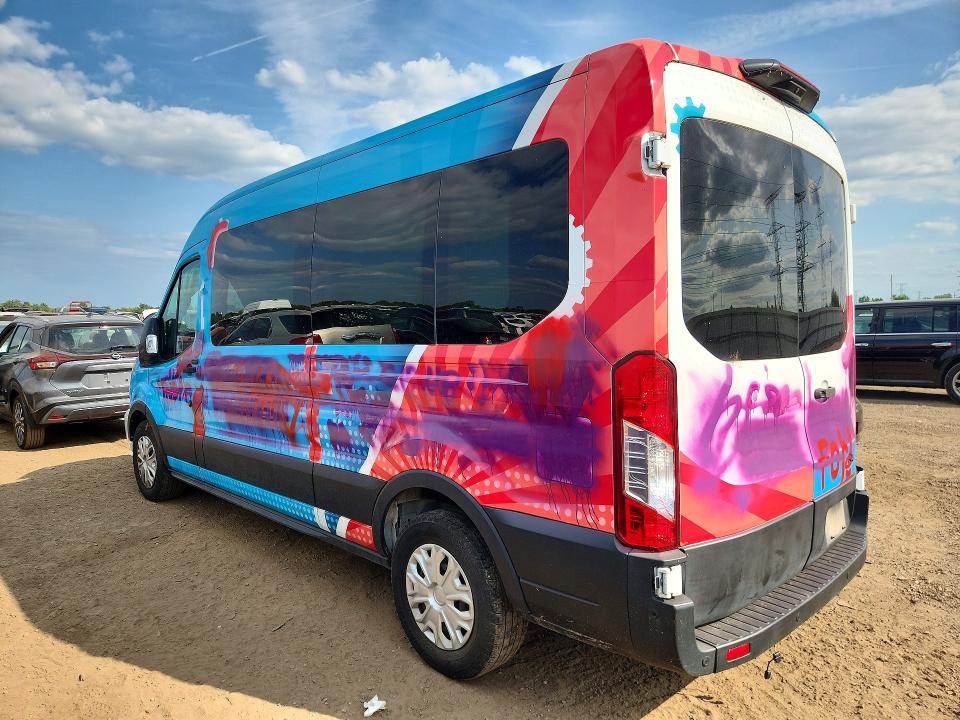 62335966 :رقم المزاد ، 1FBAX2C83MKA13823 vin ، 2021 Ford Transit مزاد بيع
