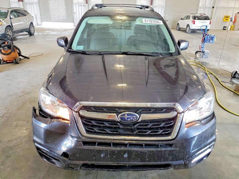 Продаж на аукціоні авто 2018 Subaru Forester, vin: JF2SJAEC1JG552390, номер лоту: 61187656