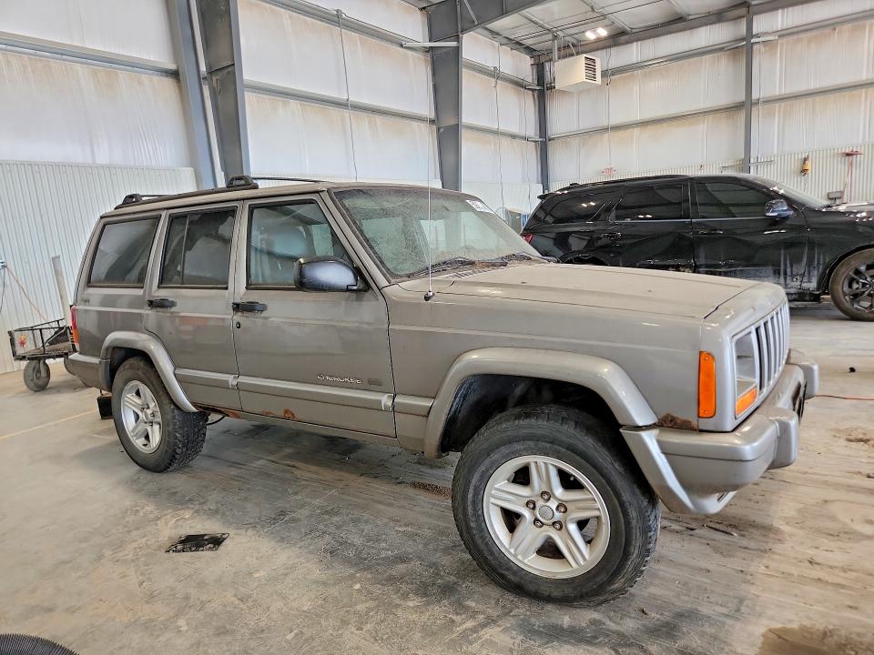 59273756 :رقم المزاد ، 1J4FF58S11L540544 vin ، 2001 Jeep Cherokee مزاد بيع