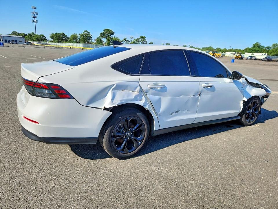 Продаж на аукціоні авто 2025 Honda Accord, vin: 1HGCY1F4XSA004402, номер лоту: 85458675