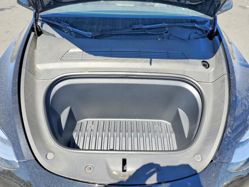 2023 Tesla Model Y მანქანა იყიდება აუქციონზე, vin: 7SAYGDEE8PF586519, აუქციონის ნომერი: 59786456