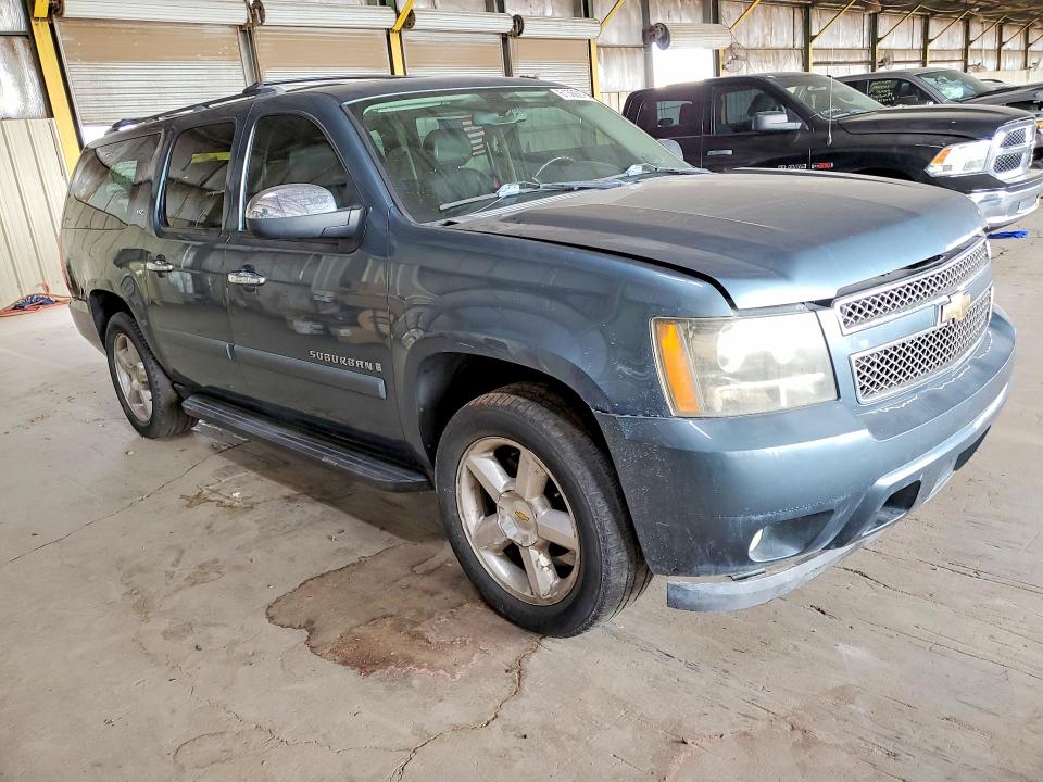 2008 Chevrolet Suburban მანქანა იყიდება აუქციონზე, vin: 3GNFC16088G209225, აუქციონის ნომერი: 61366976