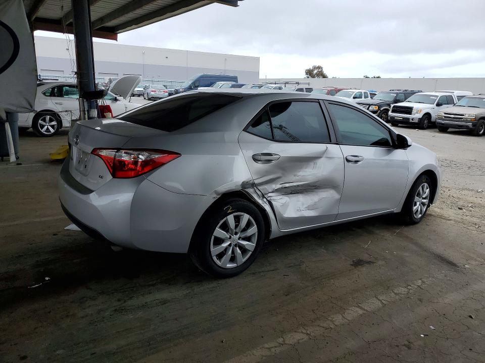 61896126 :رقم المزاد ، 5YFBURHE6GP453489 vin ، 2016 Toyota Corolla مزاد بيع