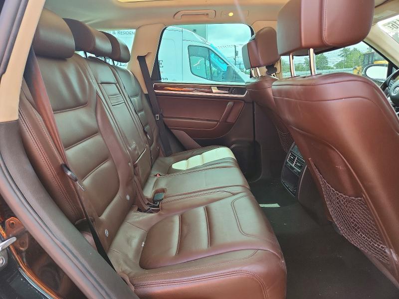 Aukcja sprzedaży 2011 Volkswagen Touareg, vin: WVGFF9BP4BD005930, numer aukcji: 60113116