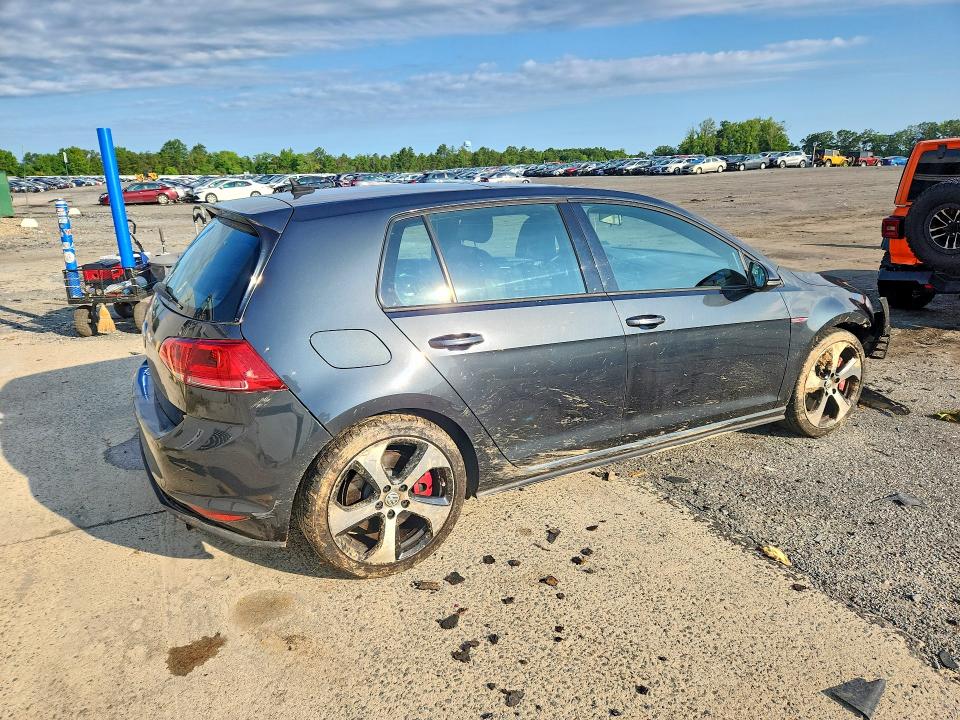62403836 :رقم المزاد ، 3VW447AU3FM056355 vin ، 2015 Volkswagen Gti مزاد بيع