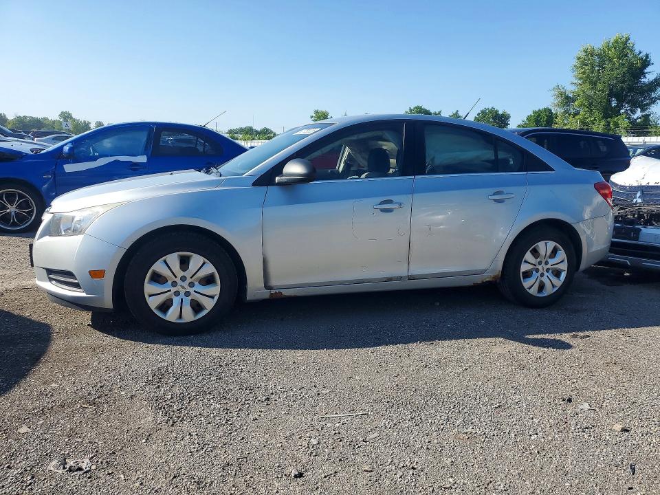 2012 Chevrolet Cruze მანქანა იყიდება აუქციონზე, vin: 1G1PC5SH8C7142736, აუქციონის ნომერი: 62769926