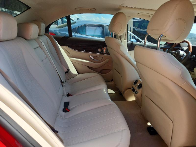 2020 Mercedes-benz E მანქანა იყიდება აუქციონზე, vin: WDDZF8DB9LA704704, აუქციონის ნომერი: 59776246