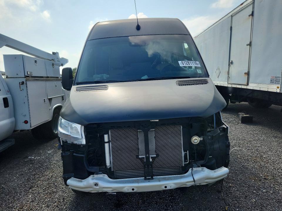 2021 Mercedes-benz Sprinter მანქანა იყიდება აუქციონზე, vin: W1X8ED3Y4MP430351, აუქციონის ნომერი: 61281116