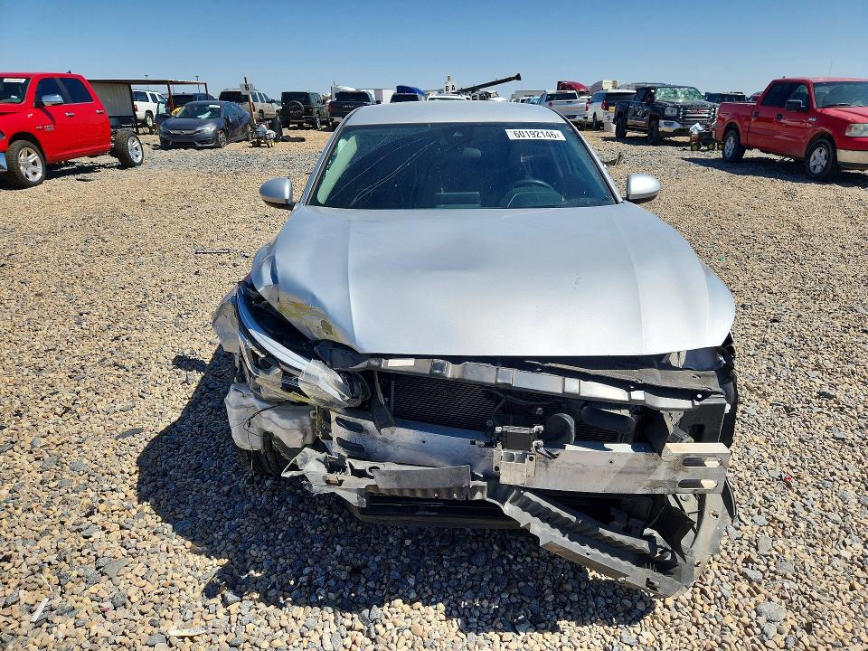 60192146 :رقم المزاد ، 1N4BL4DW2MN316200 vin ، 2021 Nissan Altima مزاد بيع