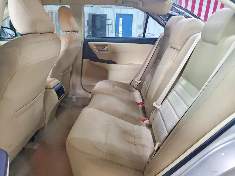 62253076 :رقم المزاد ، 4T4BF1FK7FR468462 vin ، 2015 Toyota Camry مزاد بيع